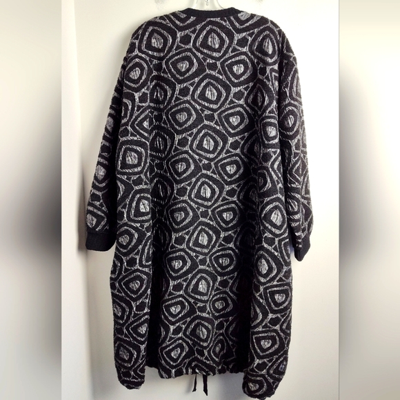 NWT Gershon Bram light wool blend coat art to wear abstract print textured black - Picture 10 of 11